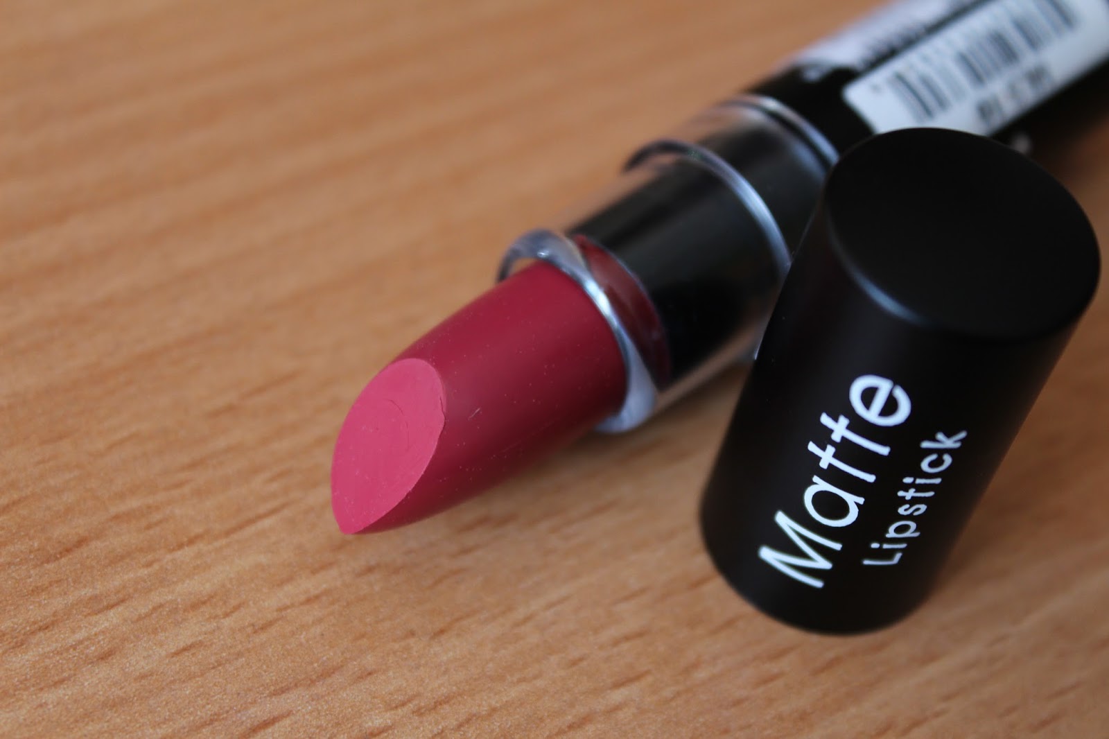 NYX Matte lipstick Merlot & Lipliner pencil Cabaret MAKEUP ARENA