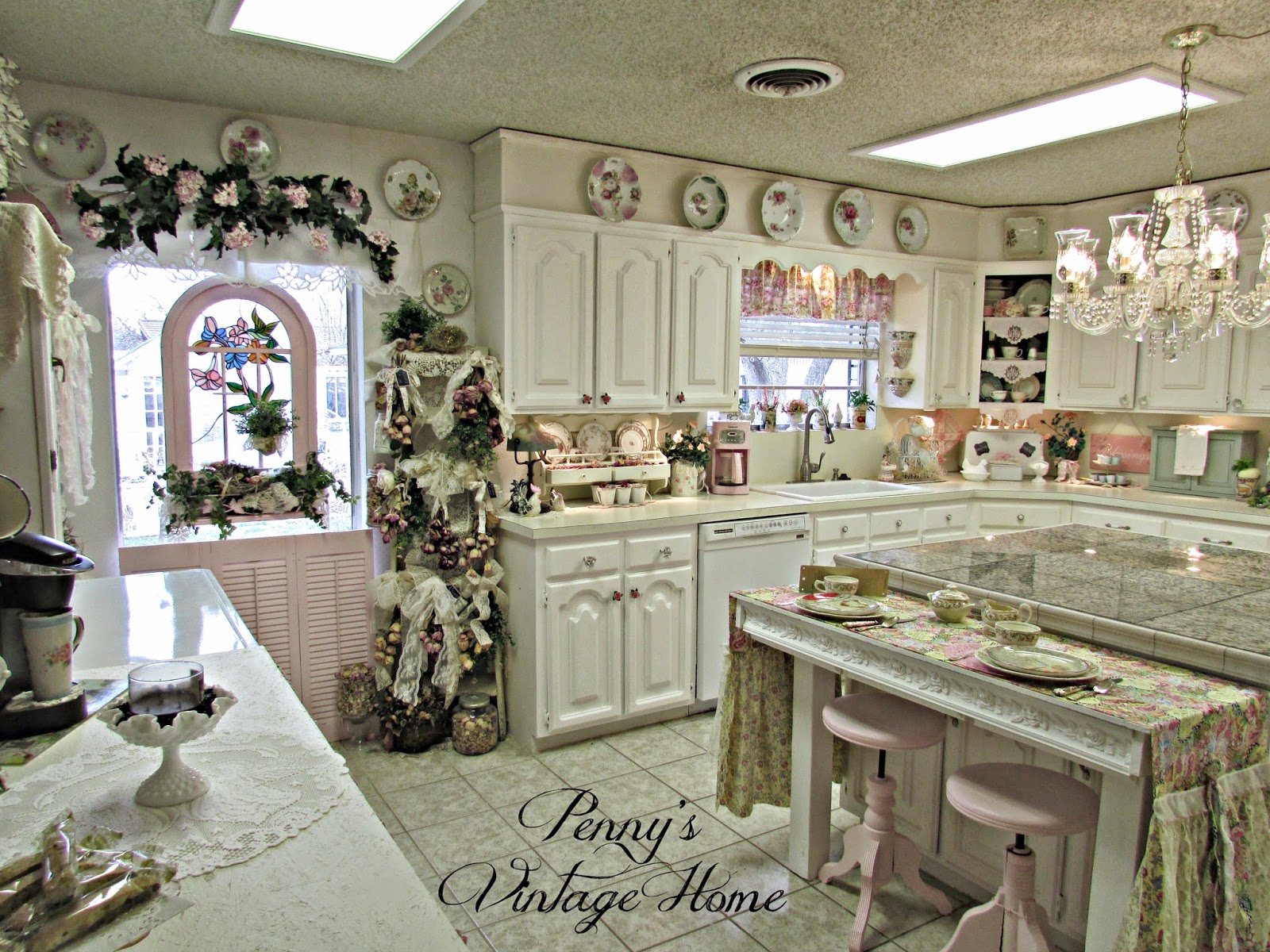 Penny's Vintage Home How to Hang Decorative Bowls on the Wall