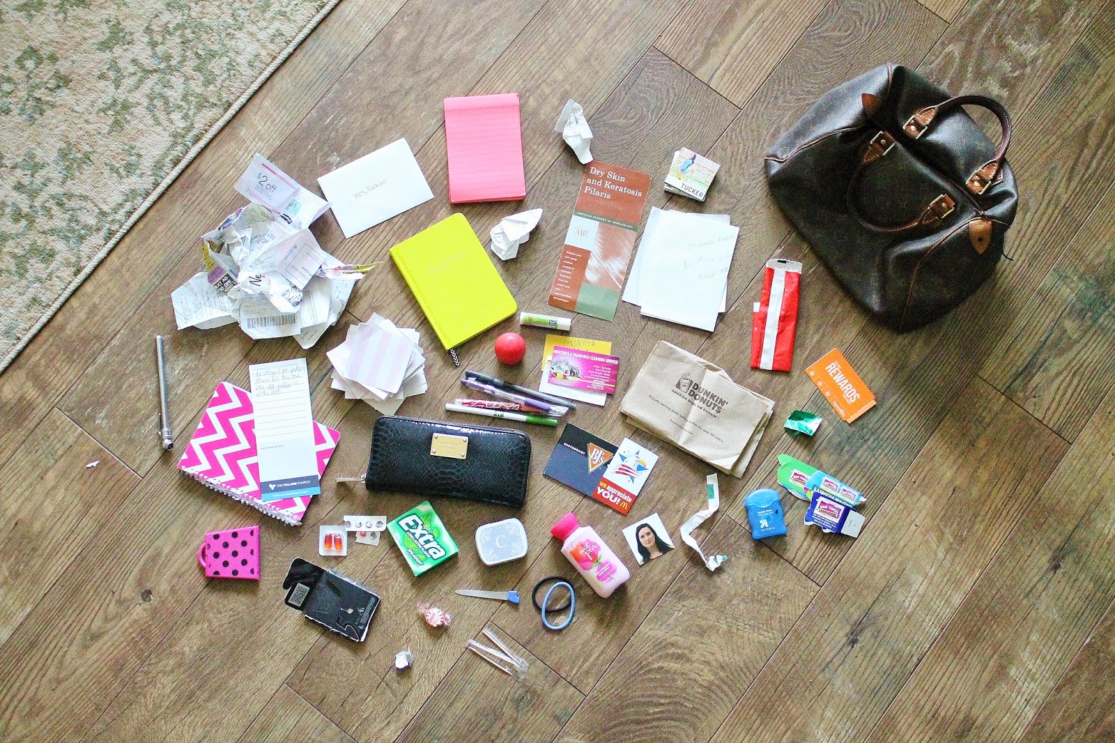 purse essentials / 12 things every woman should have — Reality and