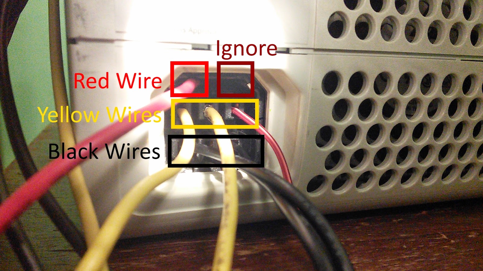 Realm of Espionage Wired a ATX Power Supply to a Xbox 360