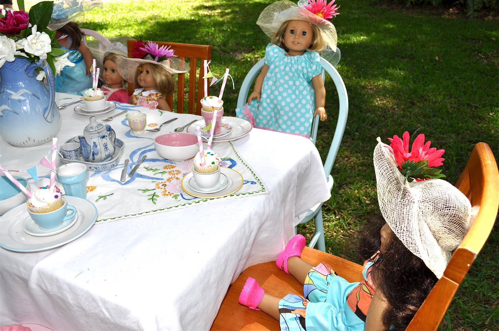 ewe hooo! A Delightful Doll Tea Party!