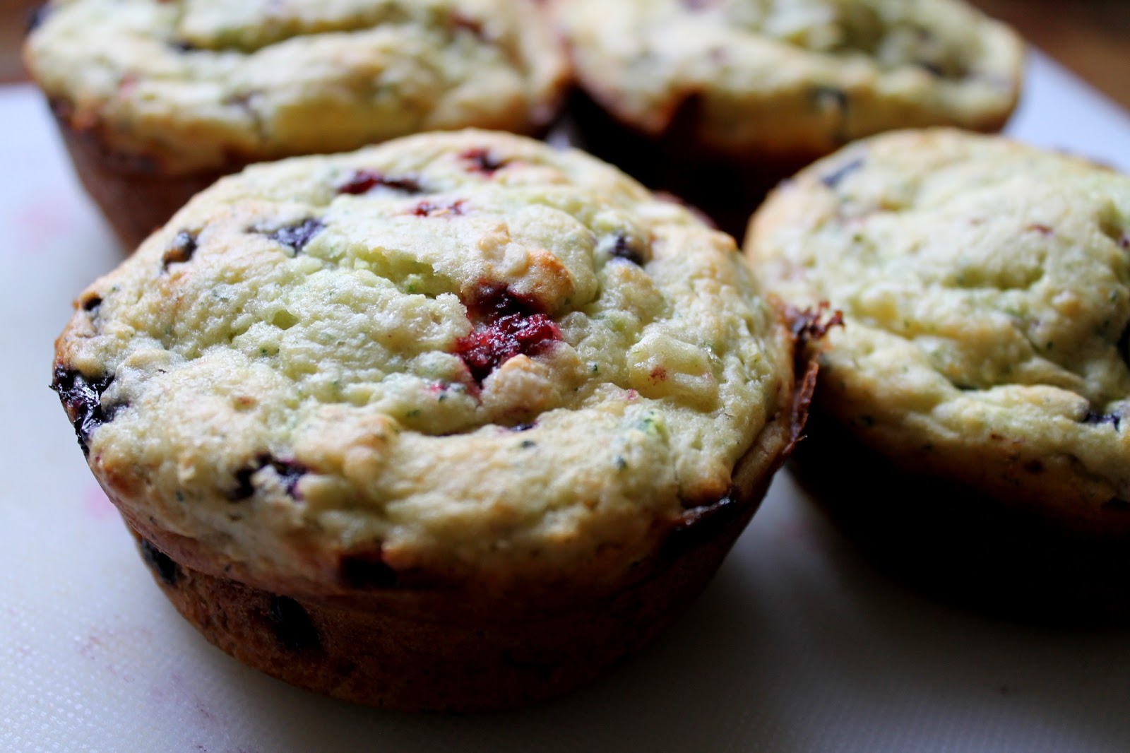 Thin Living Jumbo Fruit Muffins