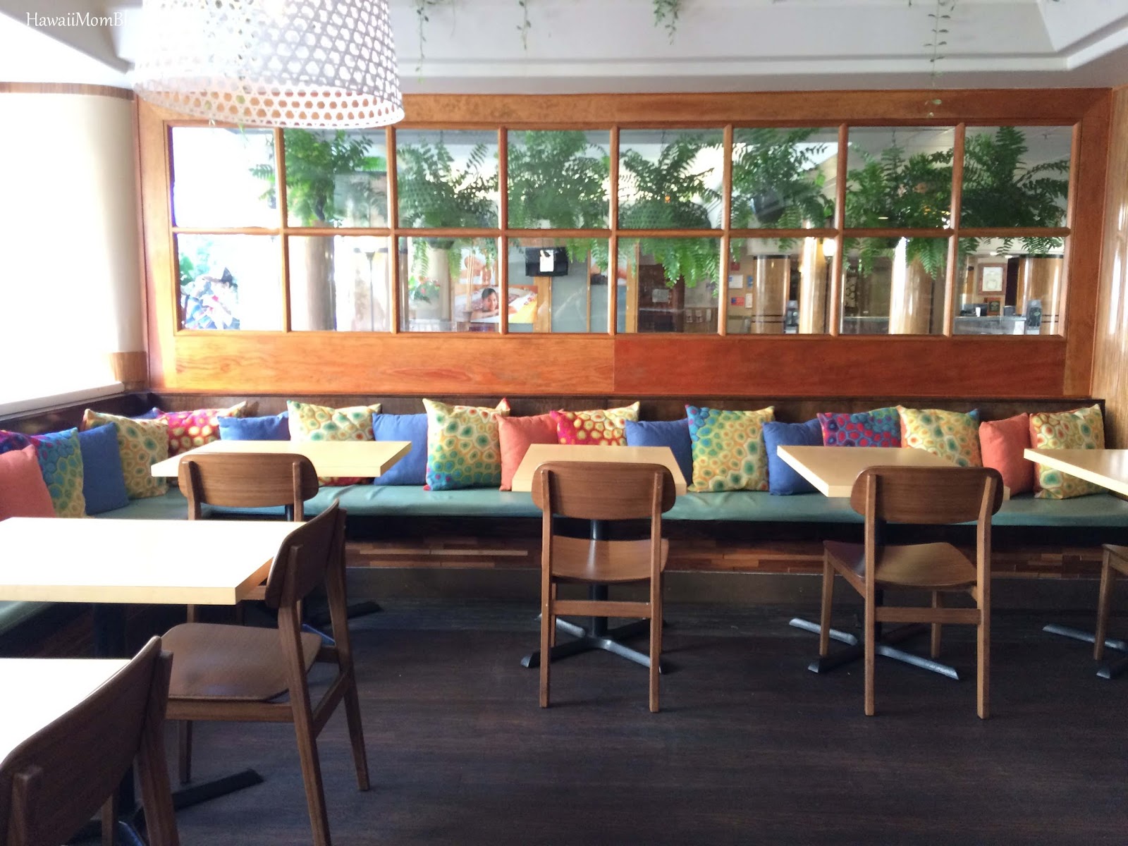 Hawaii Mom Blog Wood & Bucket Tapas Bar & Grill