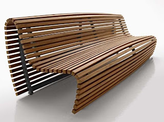 ogrodowa ławka drewniana projektu Naoto Fukasawa B&B