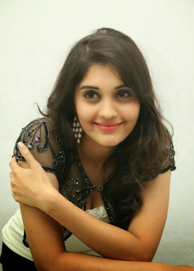 actress surabhi gallery actress hd gallery surabhi telugu movie beeruva photo gallery actress surabhi gallery actress hd gallery surabhi telugu movie beeruva photo gallery