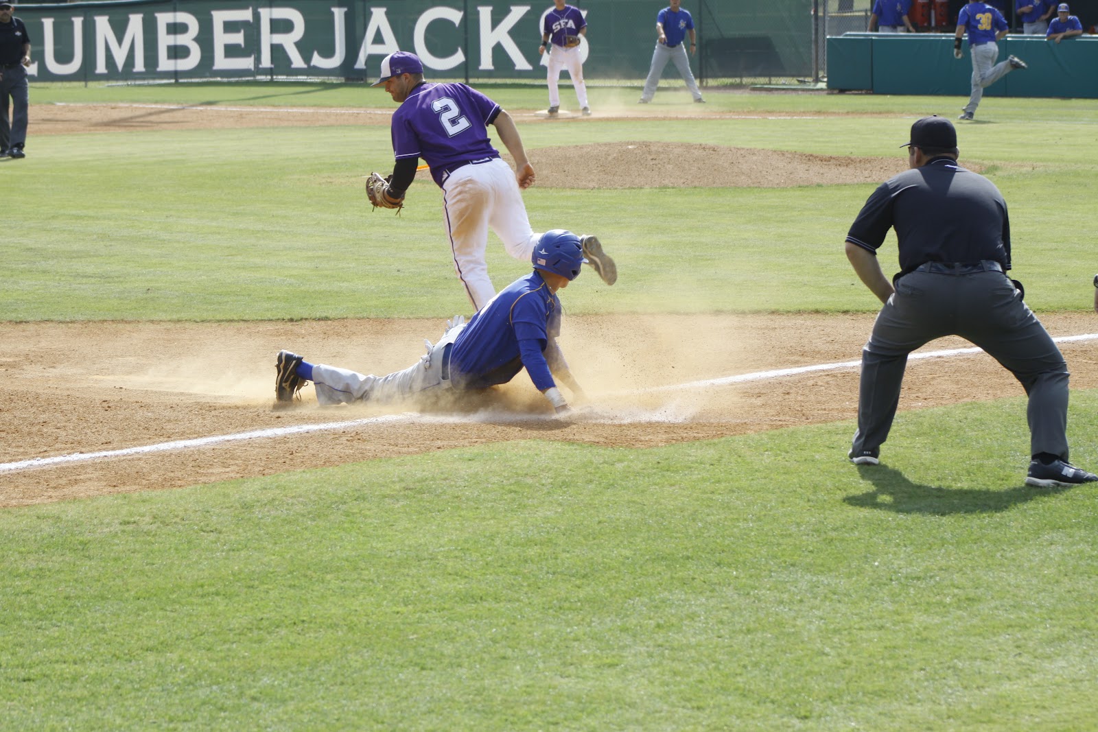 CRB Photojournalism SFA Baseball