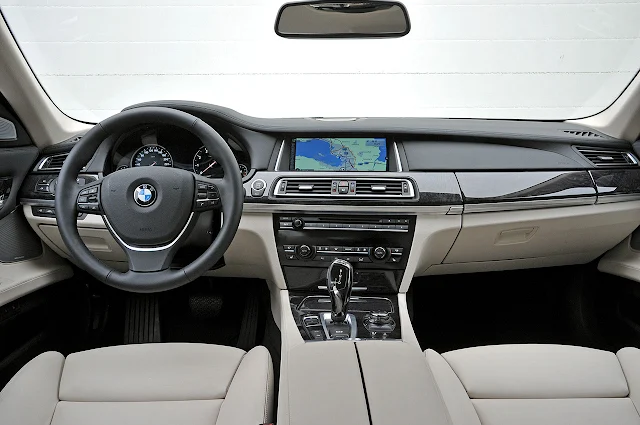 The new BMW 7 Series  interior