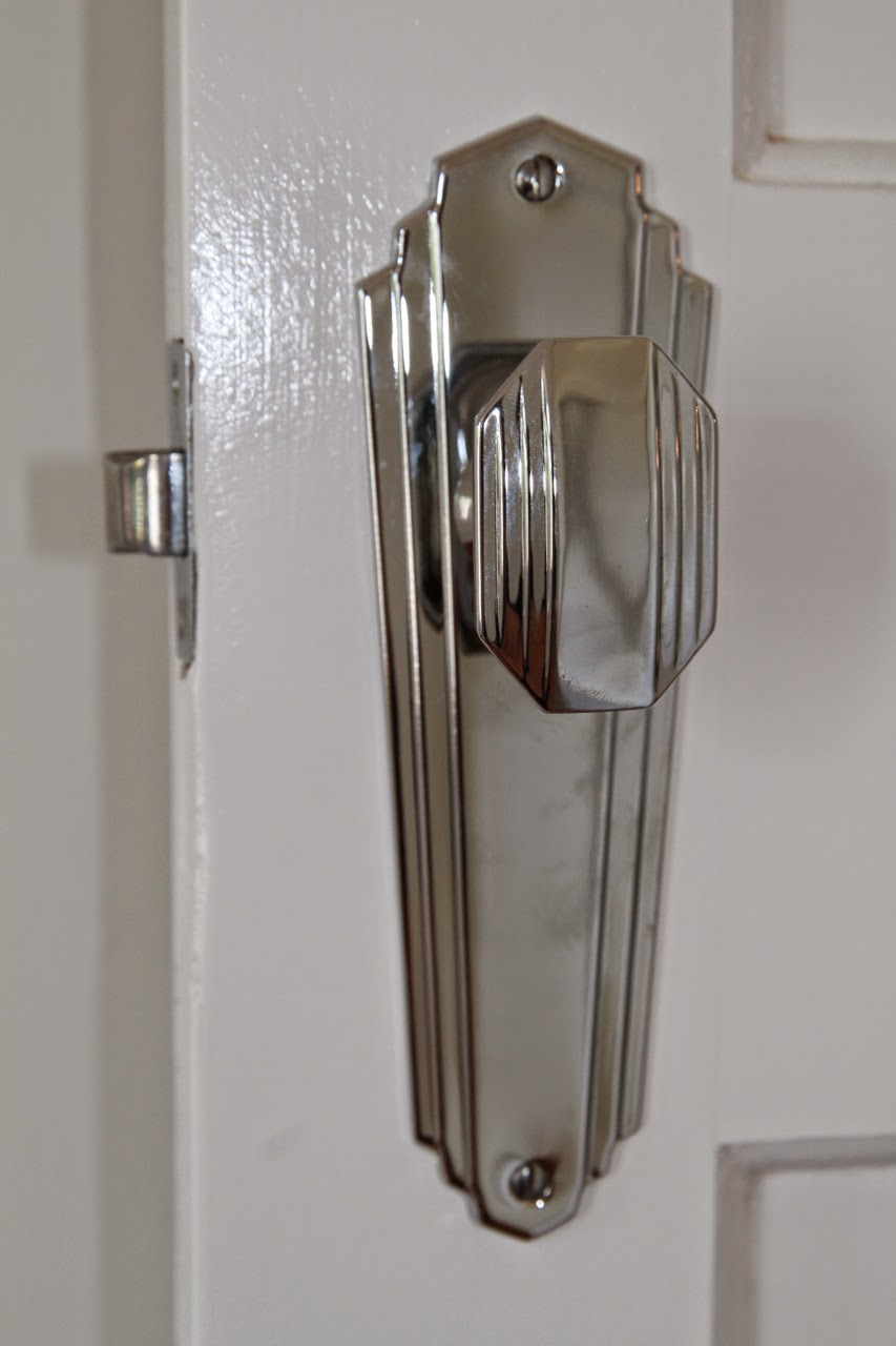 Renovating a Queenslander Open / Shut them Windows, doors, fanlights