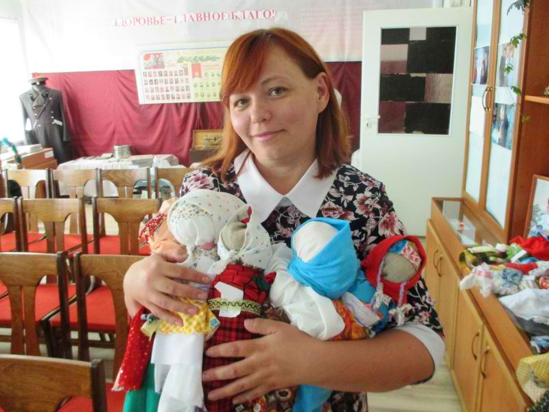 Мастер класс вязание шапок крючком девочками Мастер класс вязание шапок крючком девочками