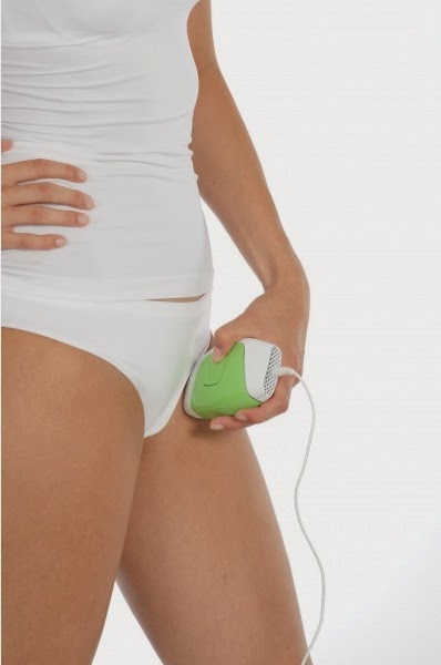 Sursă foto: http://www.tpb.ro/aparate-epilare-definitiva/588-silkn-glide-epilator-ipl.html