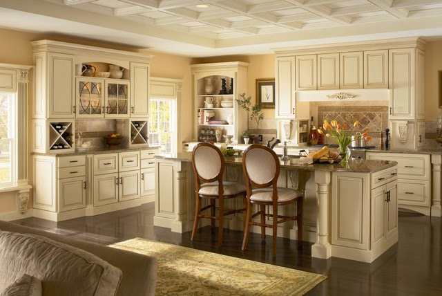 Luxurious Classic Kitchen Cabinet