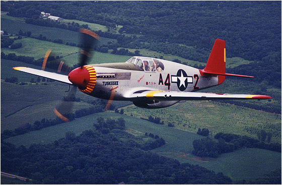 Tuskegee-Airmen-in-flight.jpg