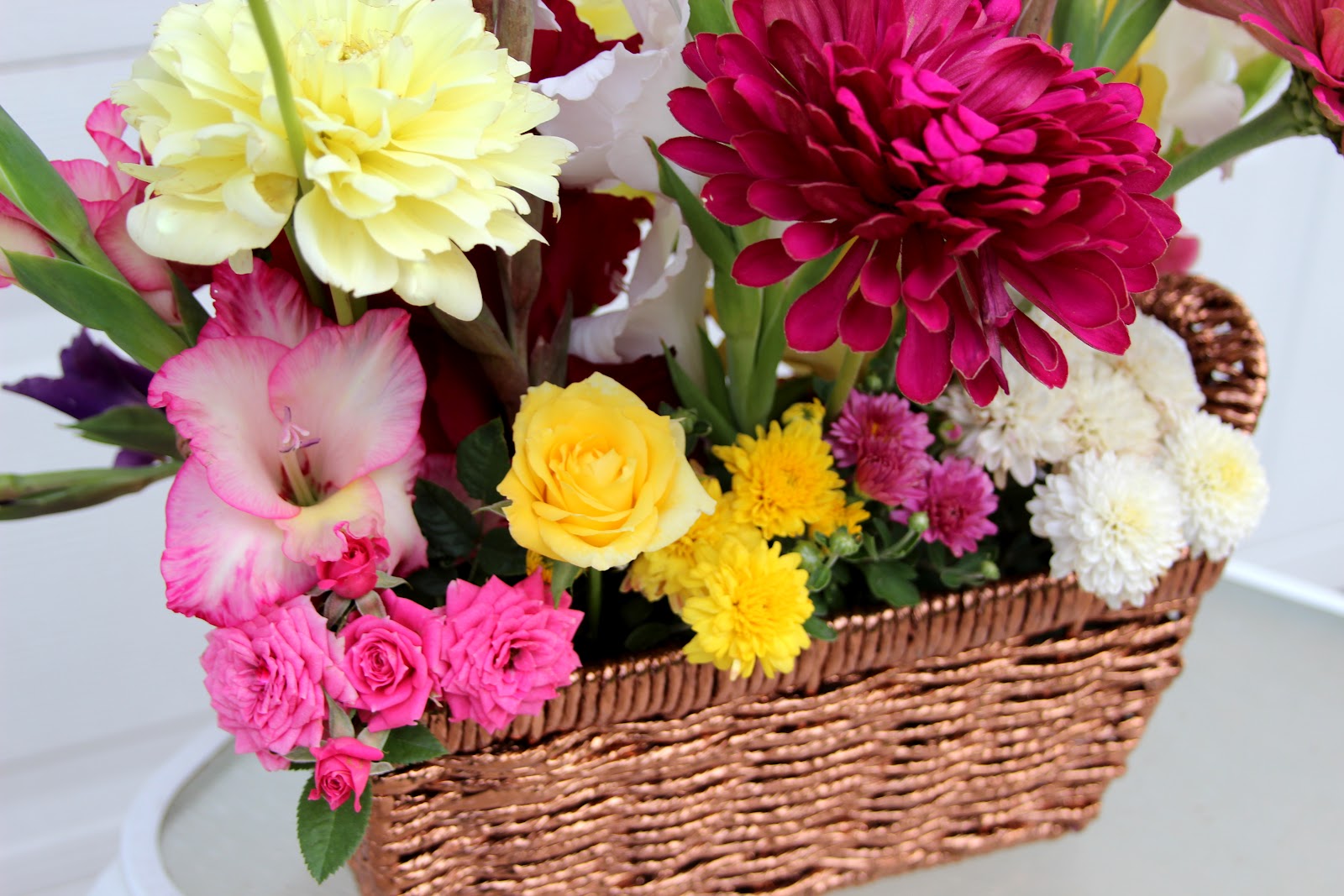 USING GLADIOLAS IN ARRANGEMENTS FOR LONG LASTING COLOR Sowing the Seeds