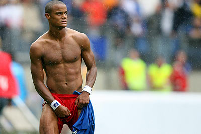 Ojok Ngenyek Vincent Kompany Biography Photos And Profile