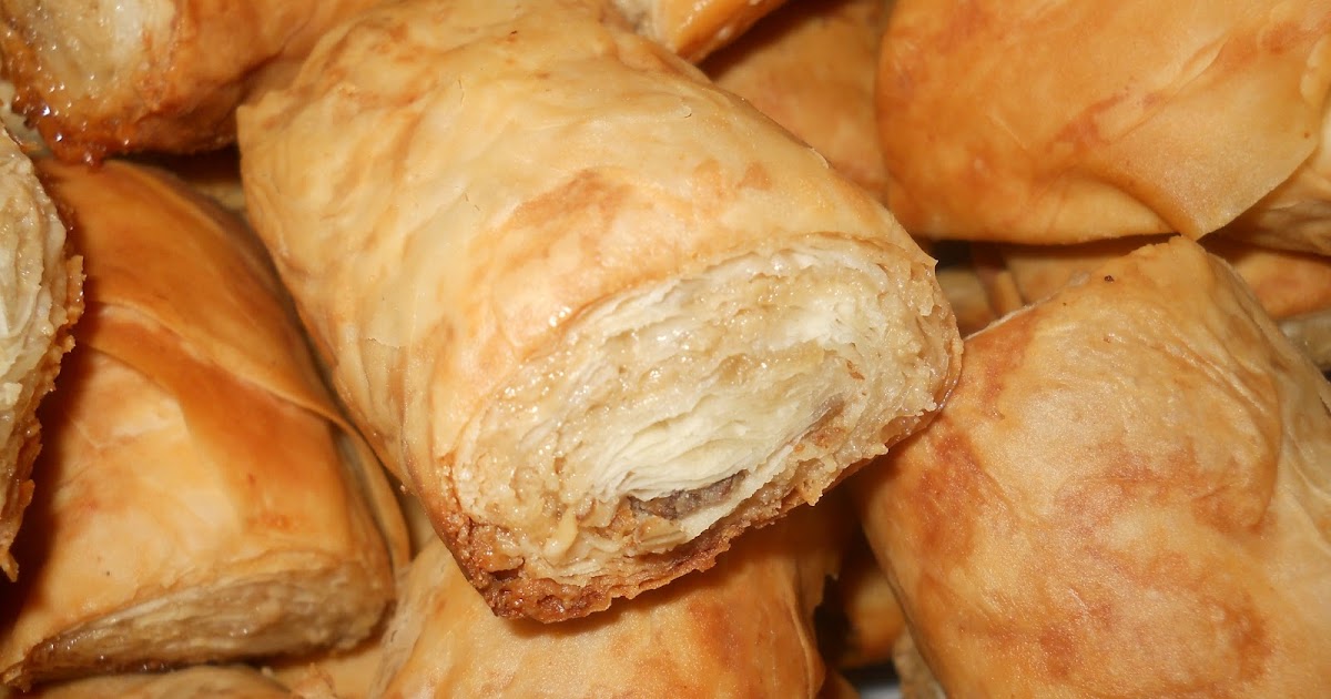 ANNEMİNELİ: ÇITIR ÇITIR TAHİNLİ BÖREK
