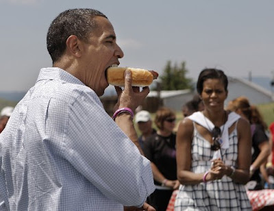 obama-hot-dog-july-4-20081.jpg