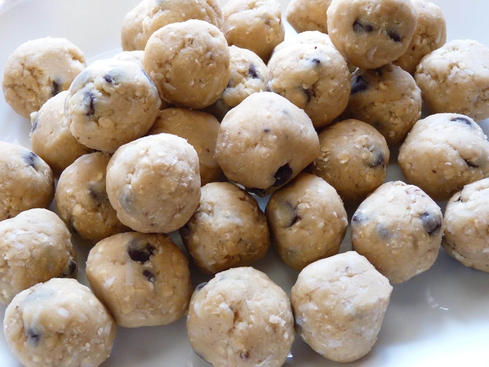 Fantastic Family Favorites Treat Idea Freezing Cookie Dough Balls