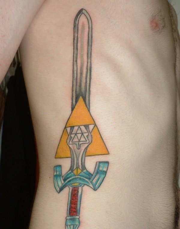 Some sword tattoos: Algumas tatuagens de espada. 