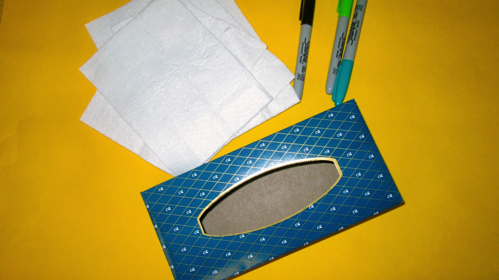 Fun for Spanish Teachers Get Your Students Talking The Magic Tissue Box