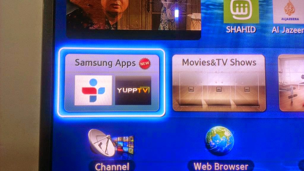 watch TV IPTV channels Using Smart TV HOW IPTV WORKS