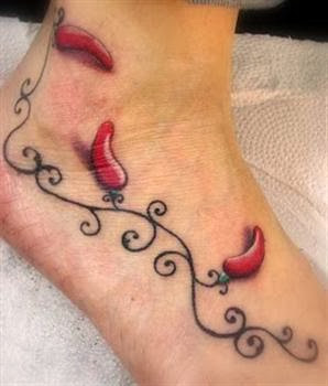 Fotos, dicas e imagens de Tatuagens de Pimenta no Pé