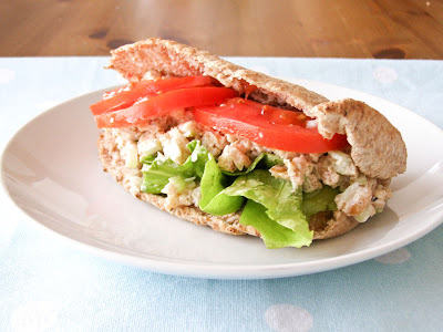 Vegan Chicken Salad Pitta