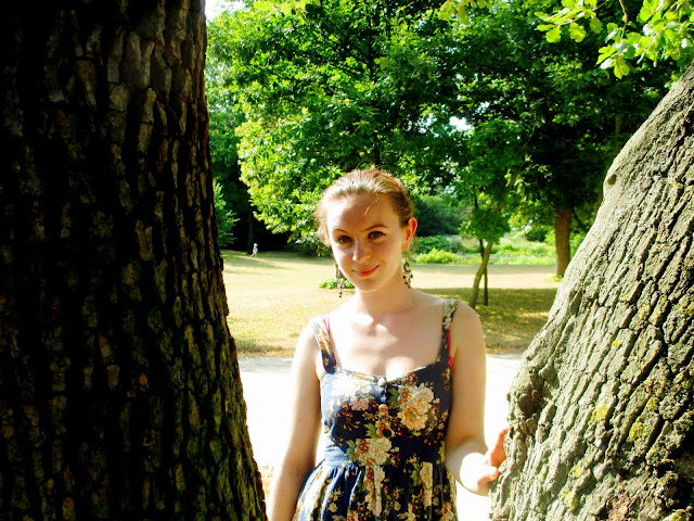 Parc de Bagatelle Paris floral dress wedges tree 