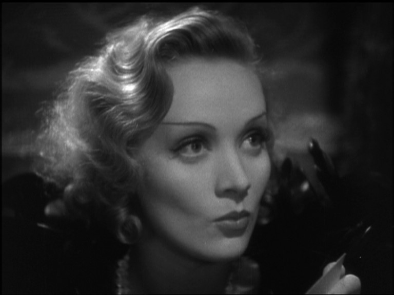Marlene Dietrich: Shadow And Light [1996 TV Movie]