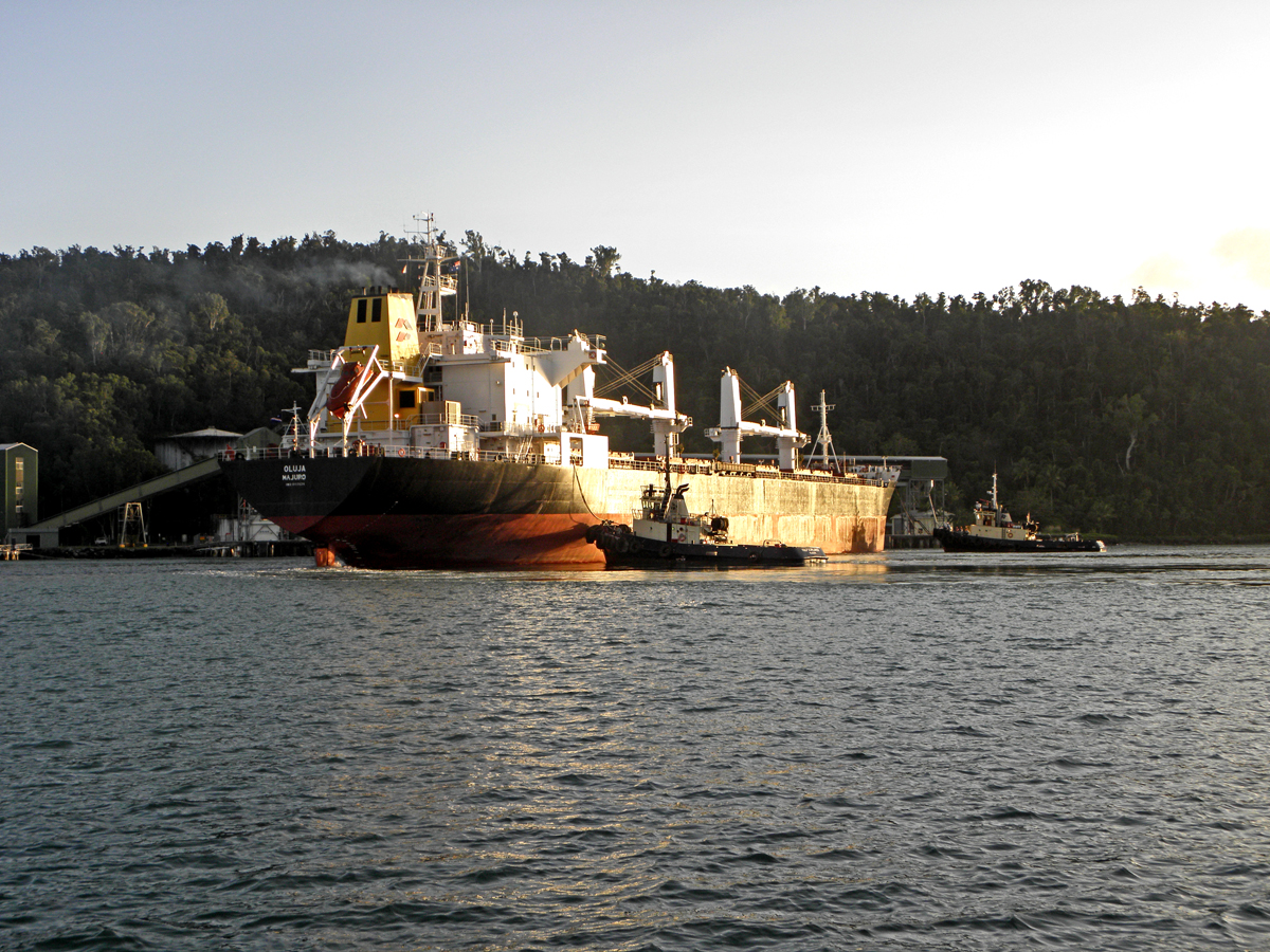Sailing Aussie coast Mourilyan Harbour to Fitzroy Island