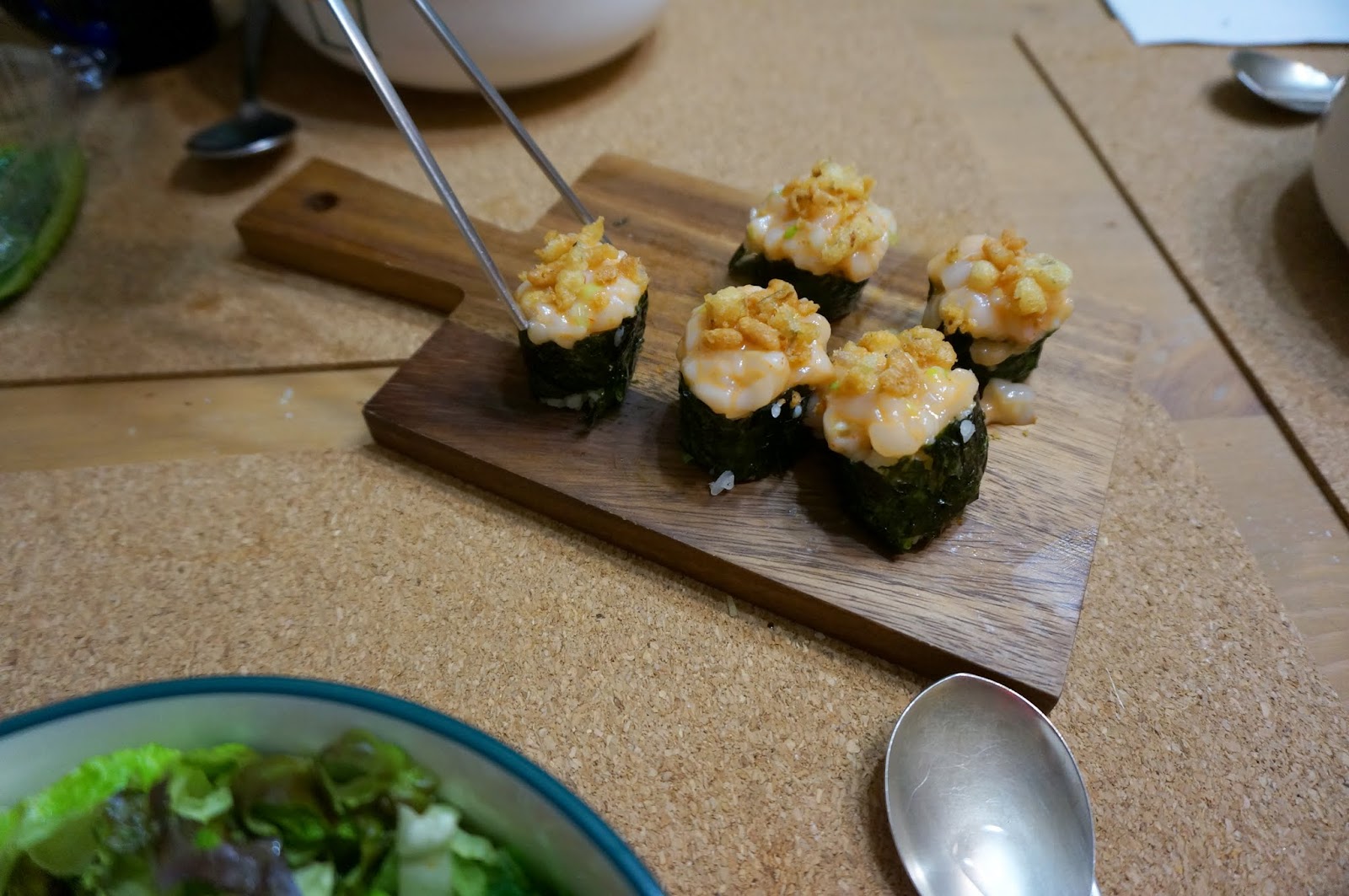 Spicy Scallop Roll