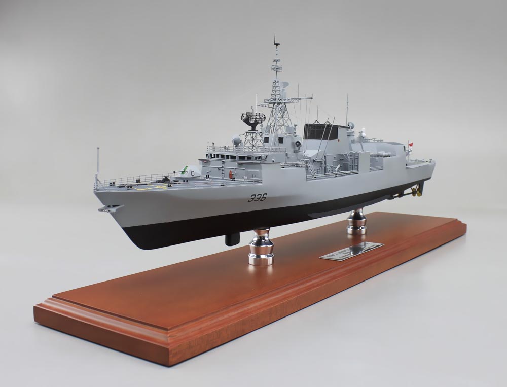 HMCS Montreal Halifax class frigate model SD Model Makers