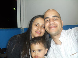 Pr:Noel com sua esposa Thalita e filho