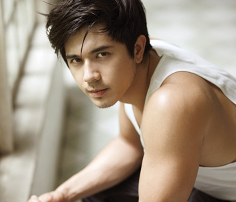 Who is the hottest Filipino hunks on Kenyan TV?