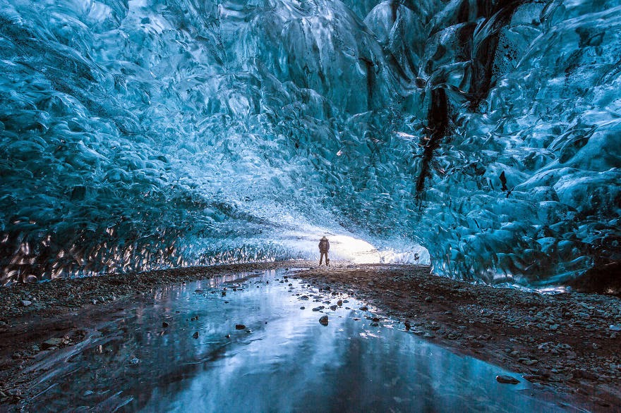 16. Ice Cave in Iceland - 29 Unbelievable Locations That Look Like They’re Located On Another Planet 16. Ice Cave in Iceland - 29 Unbelievable Locations That Look Like They’re Located On Another Planet