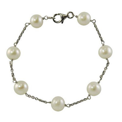 Cultured Freshwater Pearl Station Bracelet in Sterling Silver Cultured Freshwater Pearl Station Bracelet in Sterling Silver