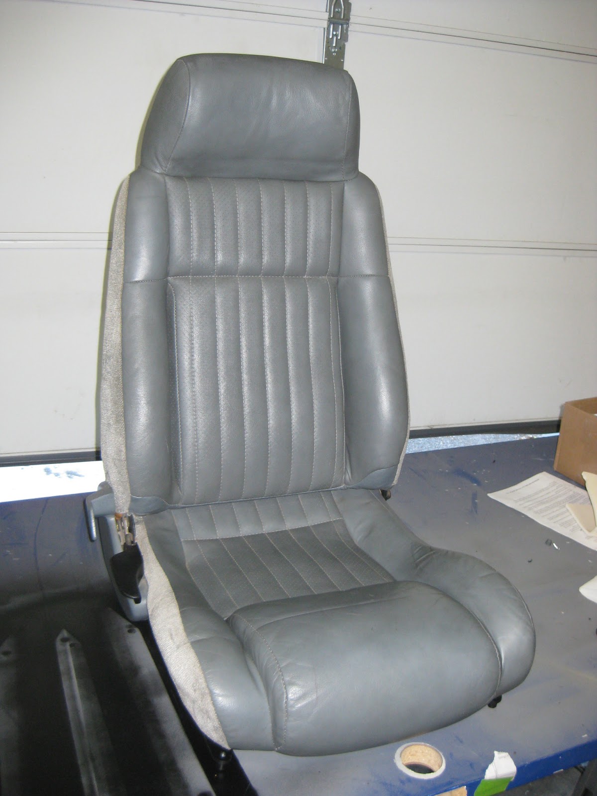 Diesel Corvette Fiero seats