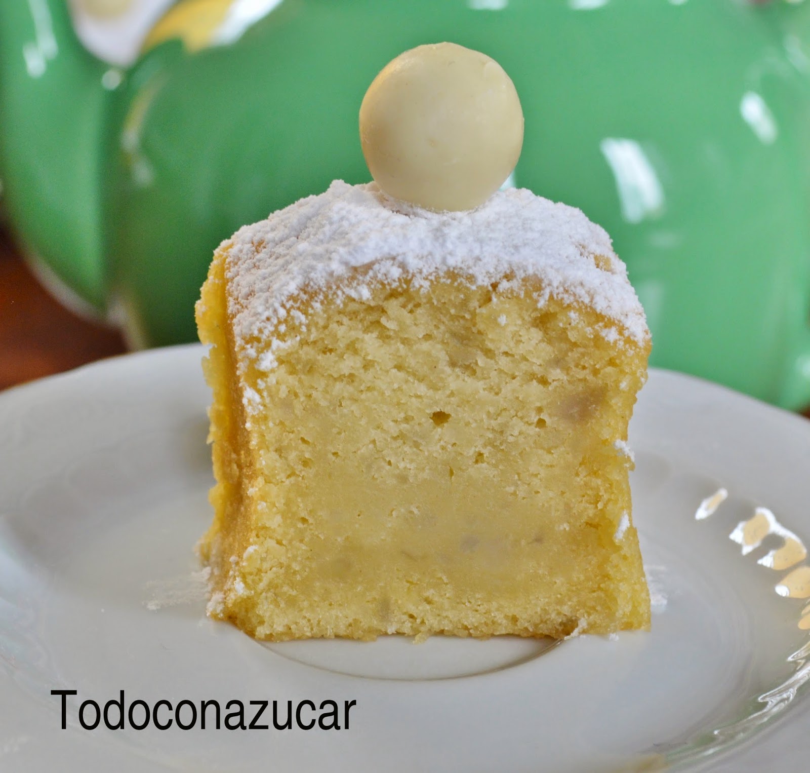 Brownie De Chocolate Blanco Y Batata De Lanzarote
