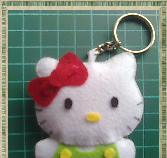 liyanafadila felt craft FREE HELLO KITTY FELT KEYCHAIN PATTERN