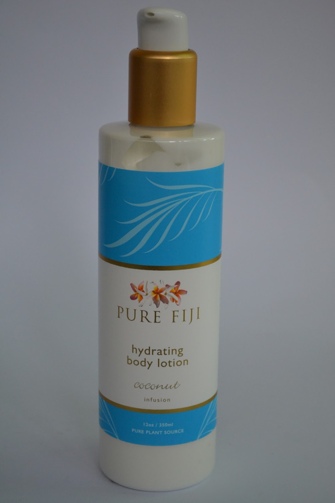 Bottled Beauty Pure Fiji "Coconut Sugar Rub" and "Coconut Hydrating Body Lotion" Review