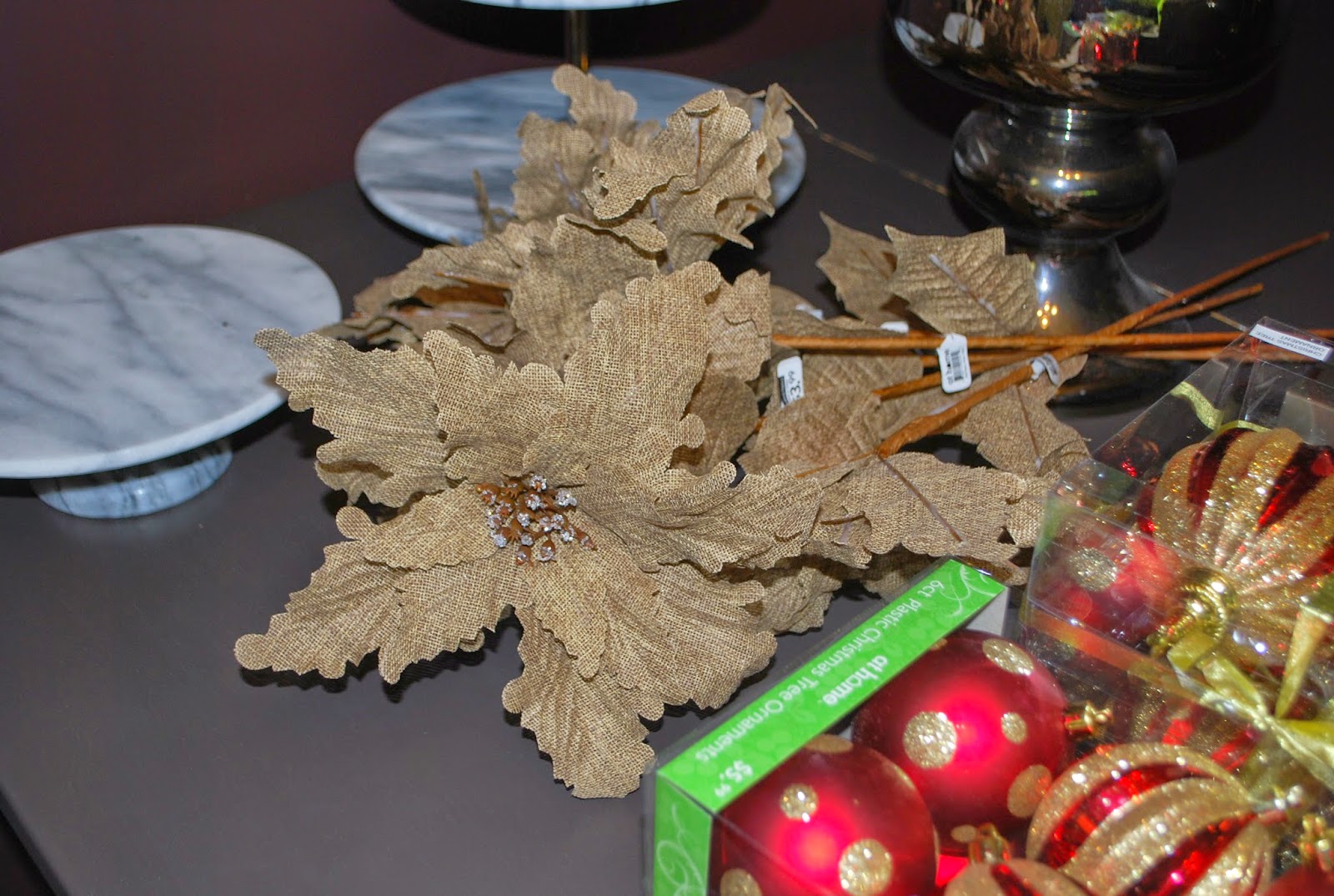 I Wanna Dance All Night : Tree is up!!!