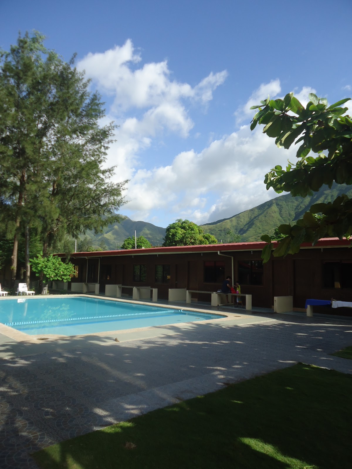 travelogue Zambales Series Version 1.0 Canoe Beach Resort, Pundakit