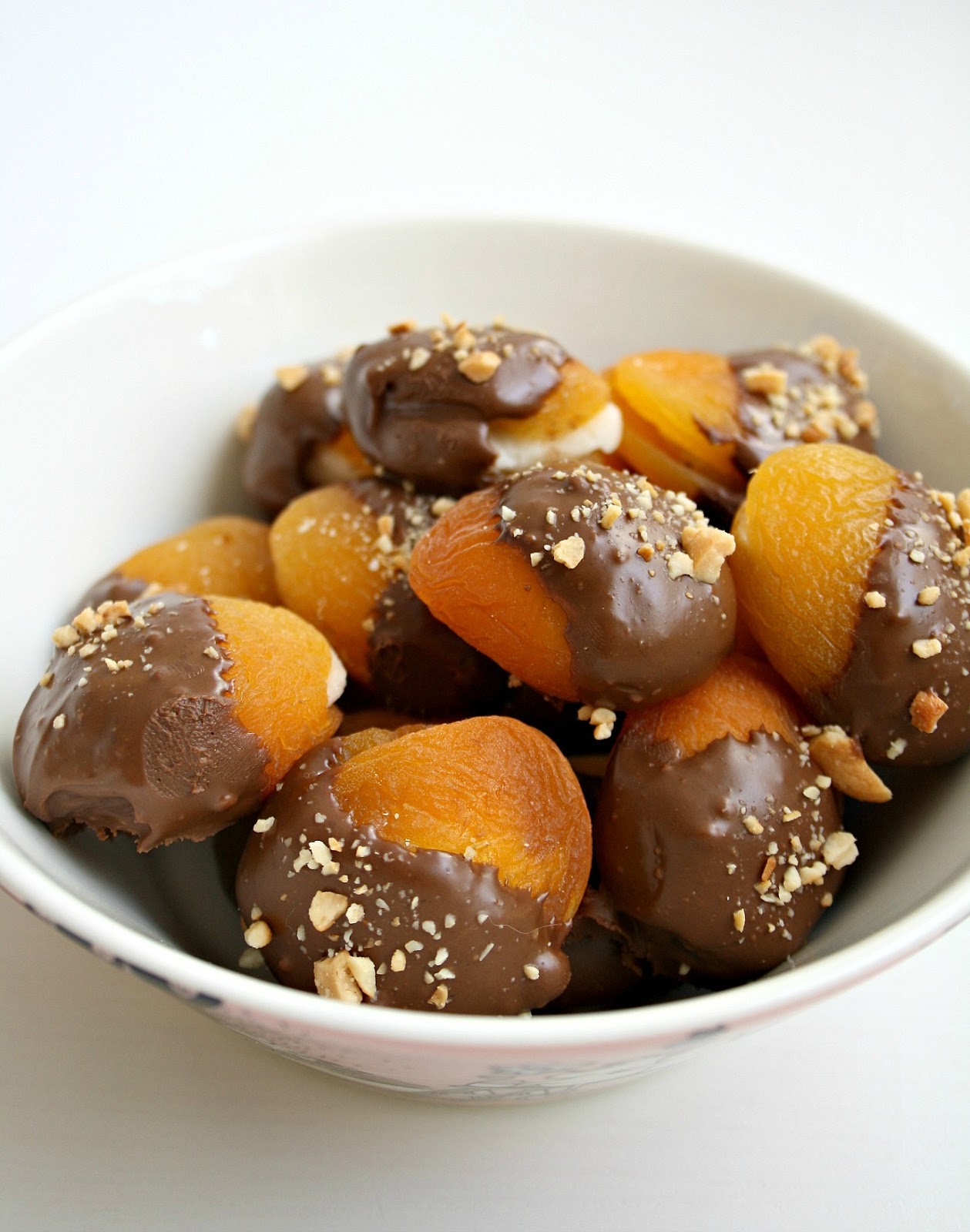 Home Style and Cuisine Dried apricot candies (конфеты из сухофруктов)