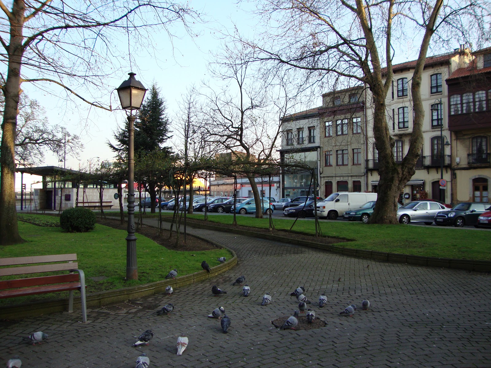 Maldito karma: junio 2012