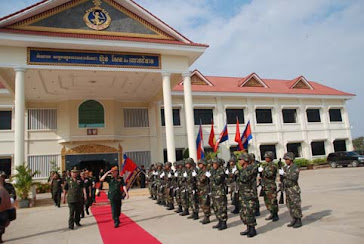 Vietnam military general Tran Phi Ho visited Region 5 in Battambang, Cambodia in 3-29-2011.