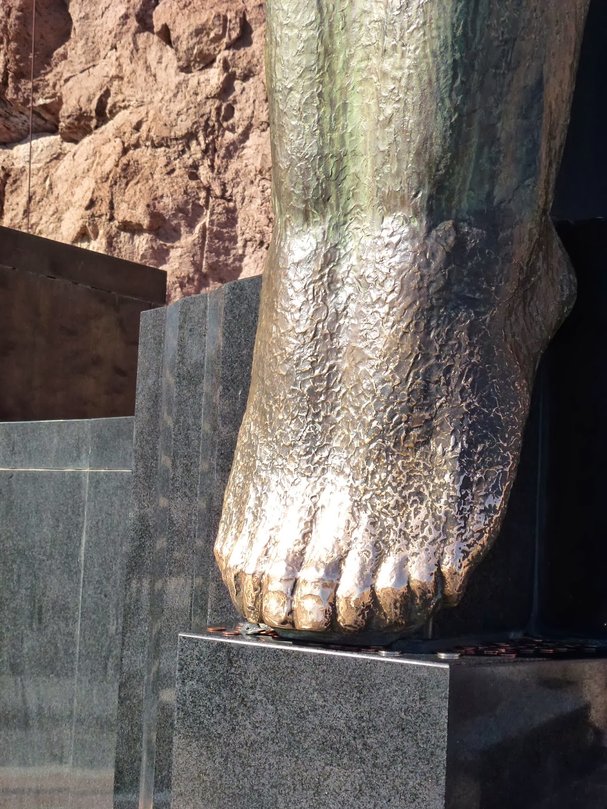 Teapots and Polka Dots Hoover Dam Details