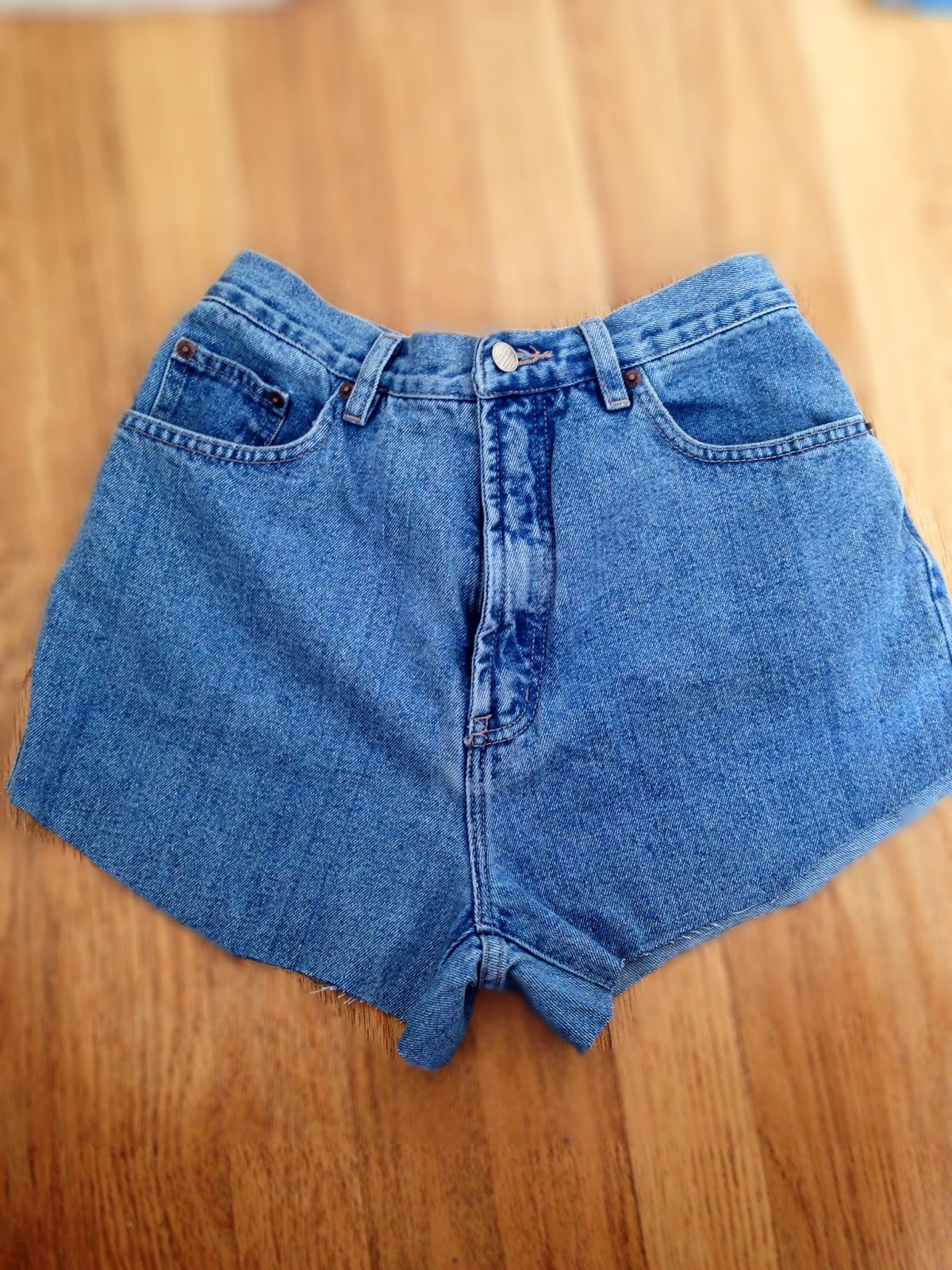 DIY High Waisted Distressed Shorts from Jeans + How to make the waist