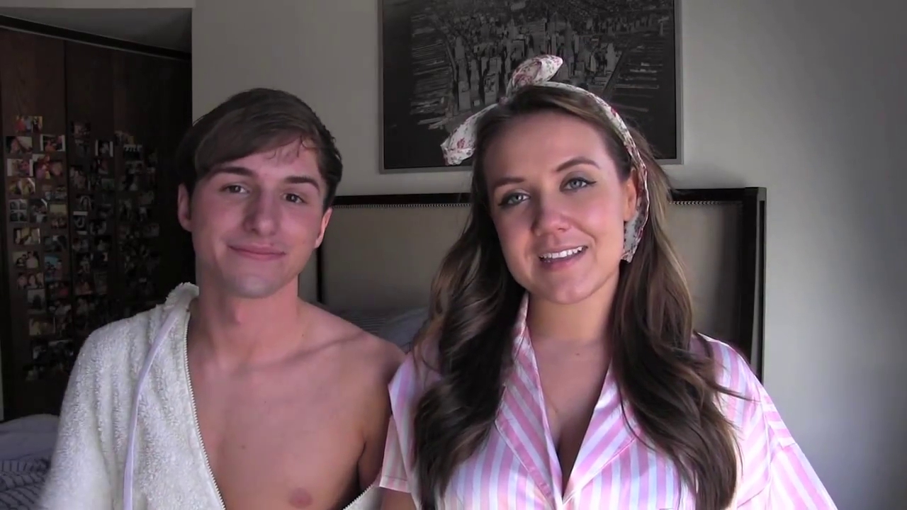 The Stars Come Out To Play: Lucas Cruikshank - New Shirtless & Barefoot...