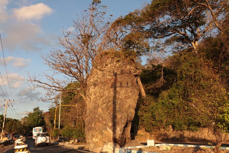 Watu Dodol, Permata di Ujung Timur Pulau Jawa - Katerina