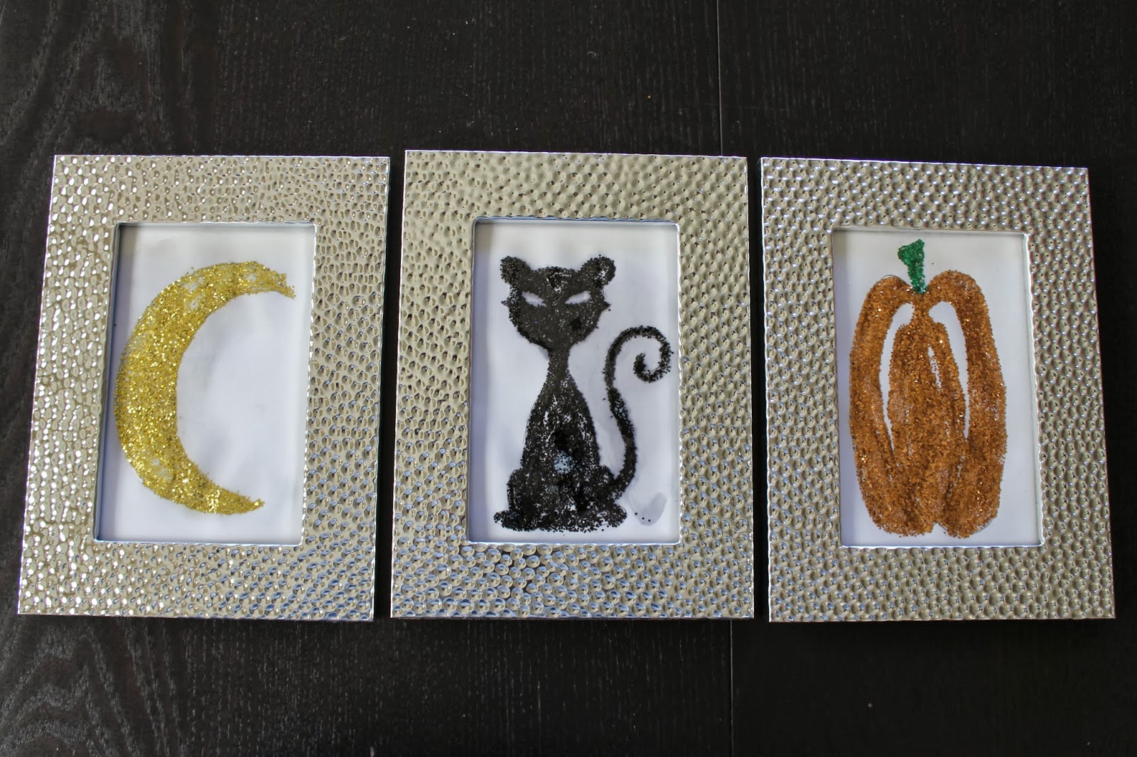 Cook and Craft Me Crazy Halloween Glitter Pictures