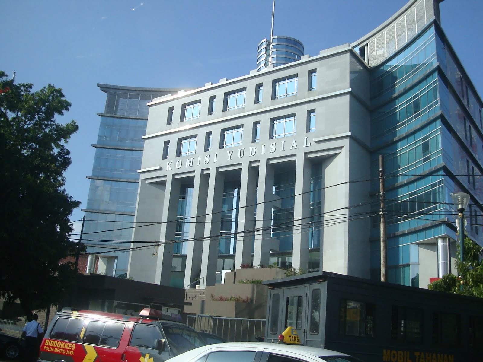 Gedung-Gedung Terunik di Jakarta – Nasya's Notes